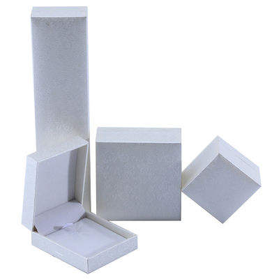 হস্তনির্মিত ইকো কার্ডবোর্ড ফ্লিপ হোয়াইট জুয়েলারী বক্স কাস্টমাইজযোগ্য জুয়েলারী বক্স