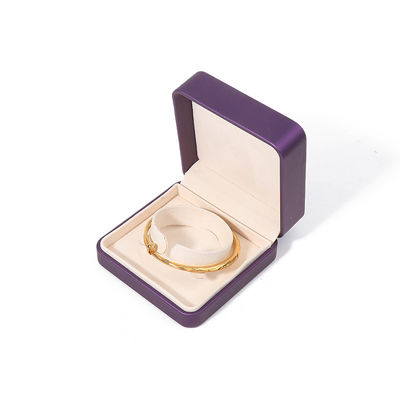 গয়না সেটের জন্য প্রিমিয়াম স্কয়ার বেগুনি পিইউ চামড়া গয়না বাক্স