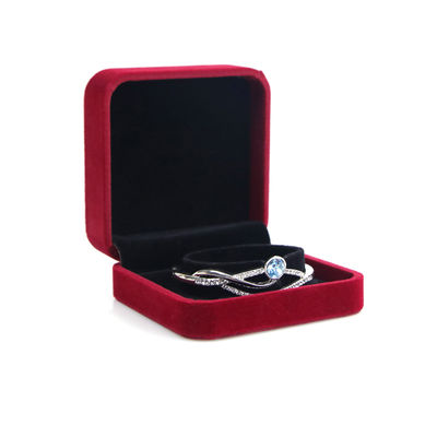 OEM ODM উচ্চ শেষ বেসমেট জুয়েলারী বক্স বিলাসিতা কাস্টমাইজযোগ্য লোগো রেড বেসমেট জুয়েলারী বক্স